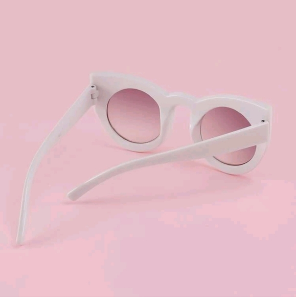 Toddler Girls Tinted Fashion Sunglasses, Measure in the photo (inch) - Picture 5 of 6